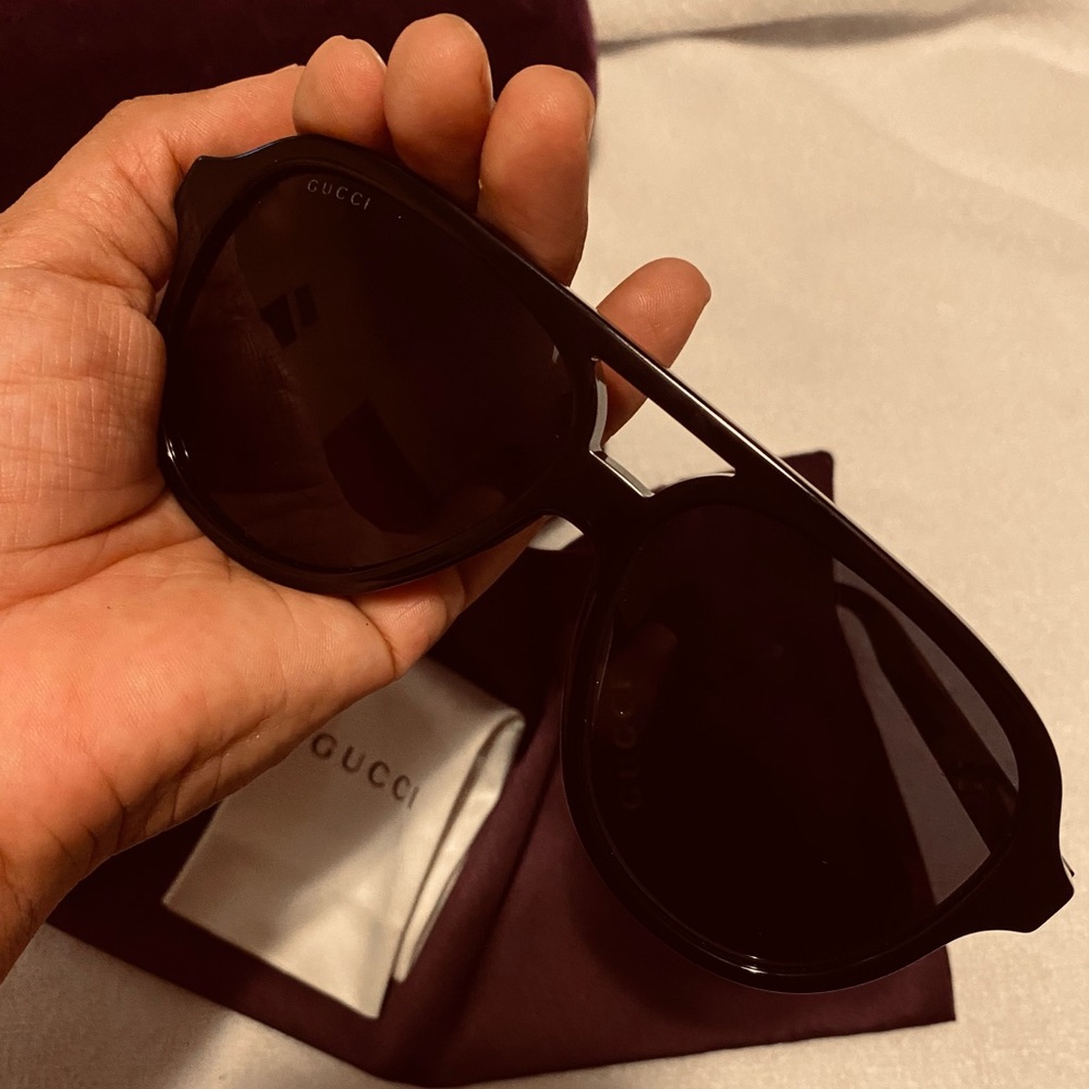 GUCCI SUNGLASSES - Picture 3 of 9